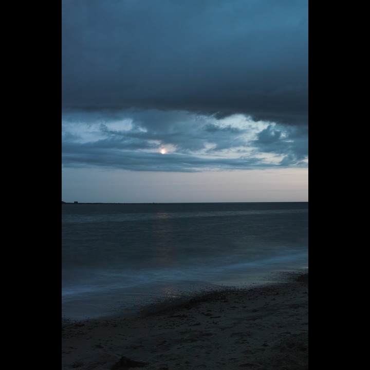 Moonlight at dusk, Kviljosanden