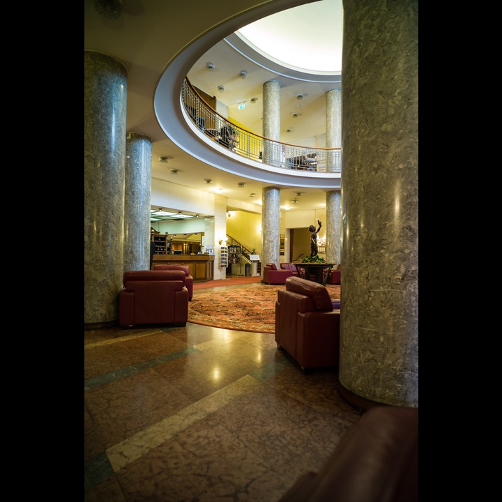The lobby of the Hotel Gellért