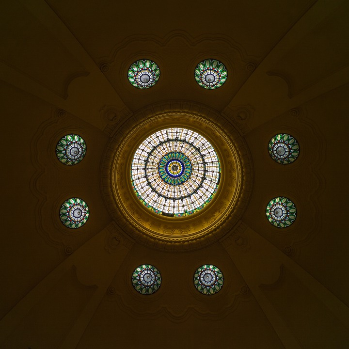 Central dome of the Gellért Spa lobby