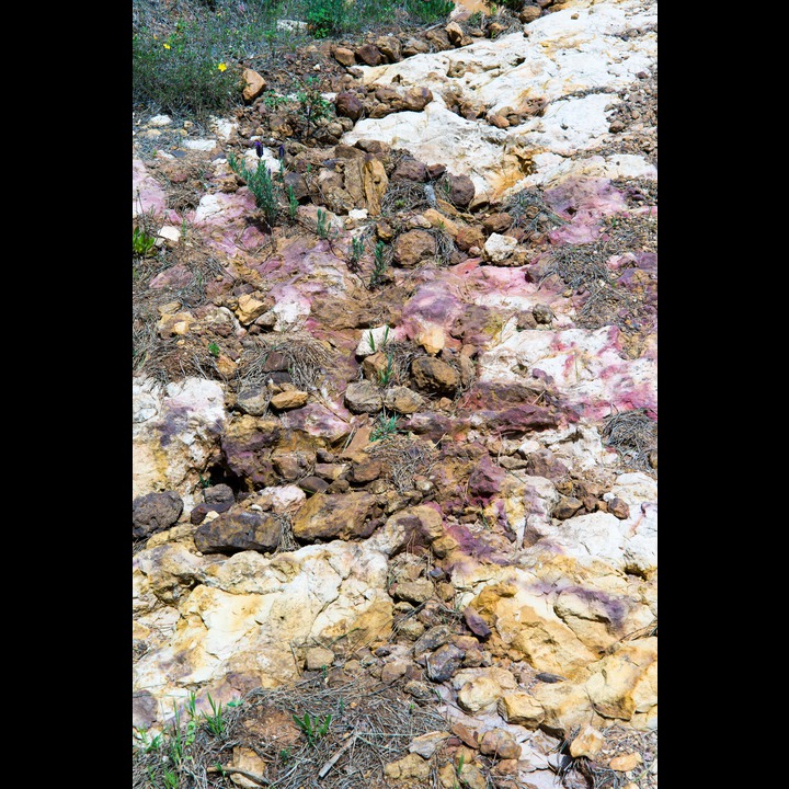 Metals leaching from the rock at Abr Othman (above Rashaya al Fukhar)