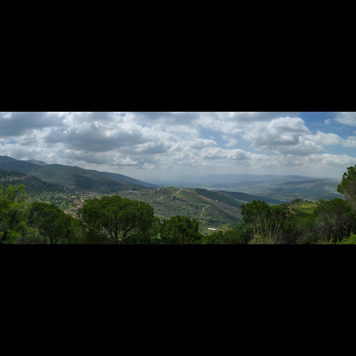 The view south toward the Galilee panhandle from Abr Othman (above Rashaya al Fukhar)
