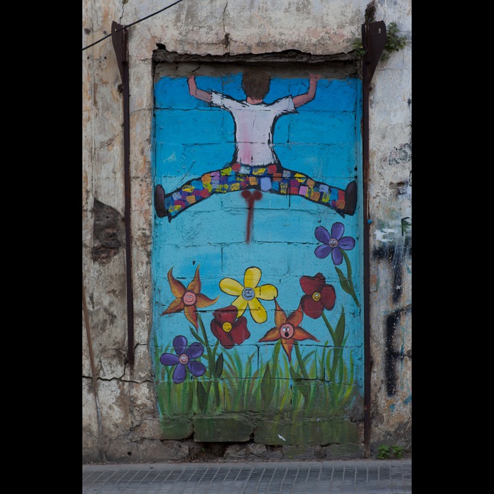 Graffiti on the Sinnou Building on Rue Kennedy