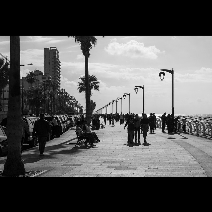 The Corniche - Avenue du Paris