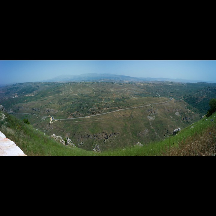 The Litani River Valley and the road up to Burj el Mulouk