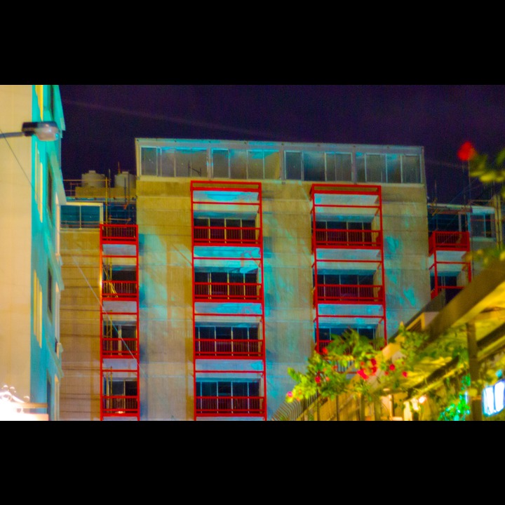 Red building on Rue Makdisi