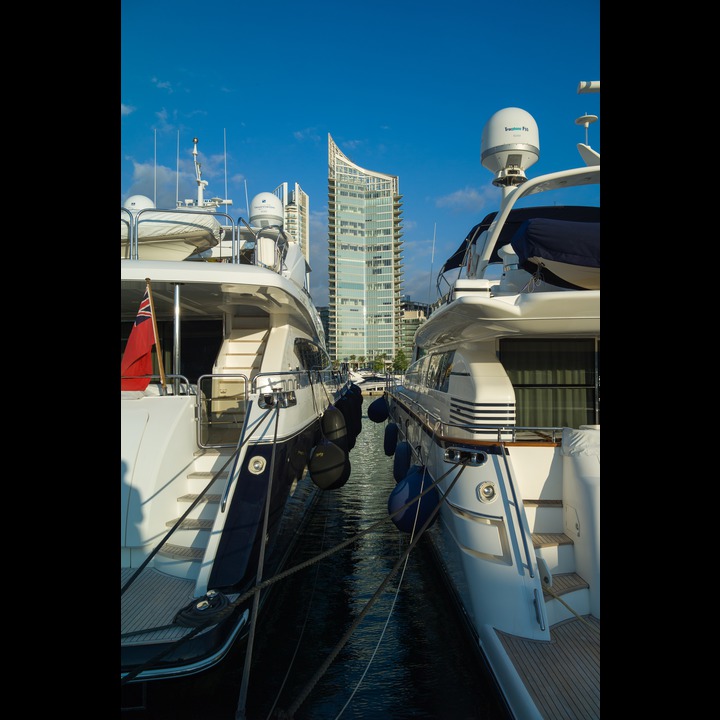 Lebanese ostentatiousness has discovered yachts - Zeitouneh Bay