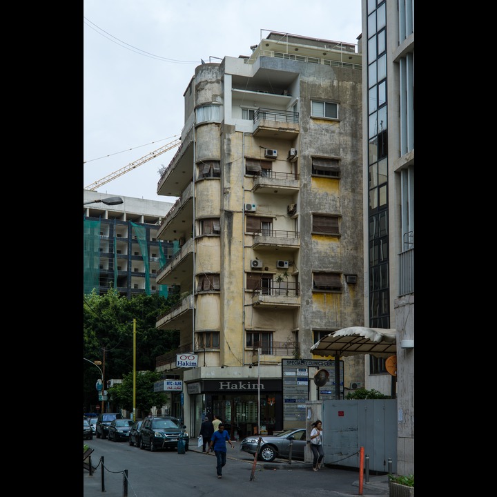 The Saaidi building on Rue Maamari is arguably the finest piece of pre civil war apartment architecture in Ras Beirut. (And there is an equally well-designed one around the corner.)